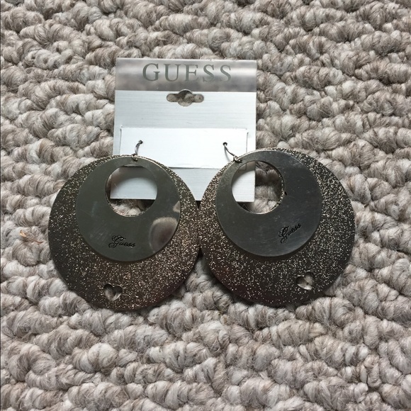 Womans Guess Earrings - Picture 3 of 4